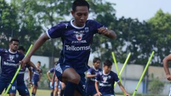 Dipanggil TC Timnas Indonesia U-23, Gelandang Persib Seharga Rp4,35 Miliar Siap Kerja Keras