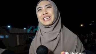 Pengakuan Oki Setiana Dewi Mengenai Kabar Rumah Tangga Ria Ricis Retak, 'Kemarin Dia..'