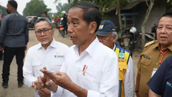 Warga Ejek Habis Gubernur Lampung Usai Presiden Temukan Fakta Jalan Rusak Parah: Kapok, Kebakaran Jenggot, Selamat Dibidik Pejabat Lampung