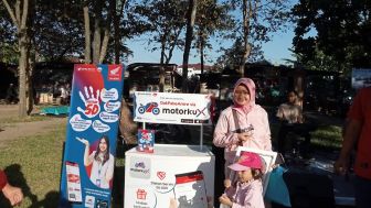Sunday Morning Bersama Honda Hadir di Car Free Day Udayana Mataram