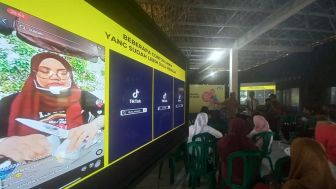 IM3 Gelar Pelatihan Pemasaran Produk melalui Media Sosial di Desa Pagutan Lombok Tengah