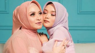 Putri Delina Sindir Mantan Ibu Sambungya Tak Lagi Mengenakan Hijab