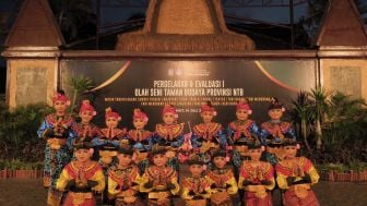 237 Peserta Didik Unjuk Kebolehan Olah Seni di Taman Budaya NTB