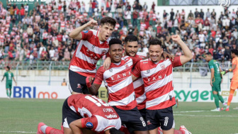 Madura United Menggila! Libas Persebaya Surabaya