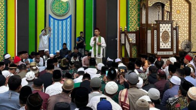 Bukan 11 atau 23, Mazhab Maliki Shalat Tarawih 39 Rakaat, Begini Dasarnya