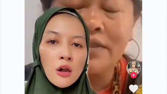 Tolong Bu Ida Dayak! Rini Cantik Asal Lombok Alami Mulut Bengkok dan Kepala Geleng-geleng