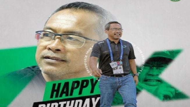 Aji Santoso Hormati Keputusan Derby Persebaya Vs Arema FC Tanpa Penonton