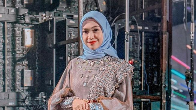 Nasib! Ikhlas Bagi-Bagi THR, Ria Ricis Malah Kena Sindir Netizen