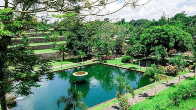 Taman Narmada di Lombok NTB: Rekomendasi Wisata Berbalut Sejarah