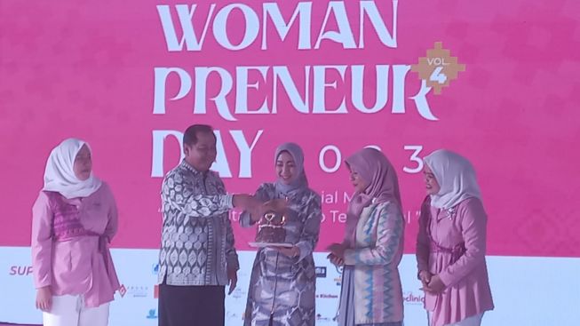 Dorong Perempuan Melek Ekonomi Digital, LWC Gelar Pameran Produk UMKM