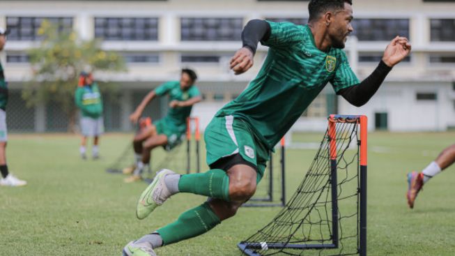 Striker Persebaya Surabaya Paulo Victor Masih Mandul Dalam Dua Laga, Aji Santoso Masih Optimis