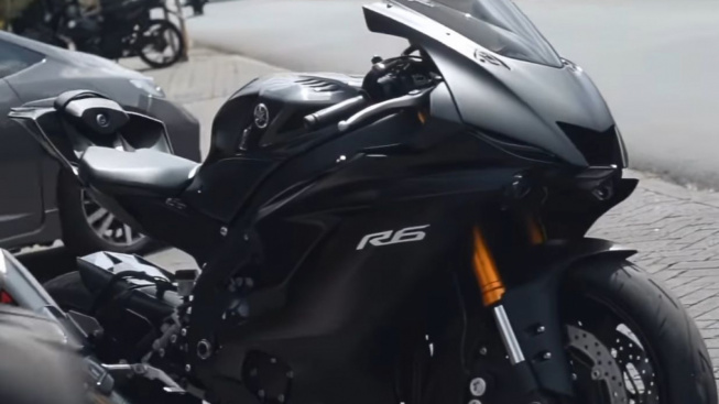 Hidup Lagi, Yamaha R6 Muncul dengan Varian 2023 Race Version