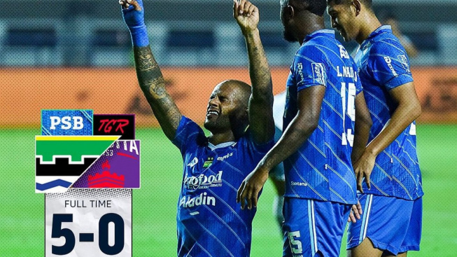 Persib Menggila Diasuh Bojan Hodak, Libas Persita 5 Gol Tanpa Balas, Bobotoh Sindir Luis Milla