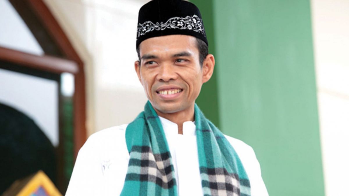 Ustadz Abdul Somad mengingatkan untuk senantiasa berbuat baik dan tolongmenolong kepada saudara dan orang-roangyang ada di sekitar, jika ingin pintu rezeki terbuka lebar. [Foto: Media Sosial]