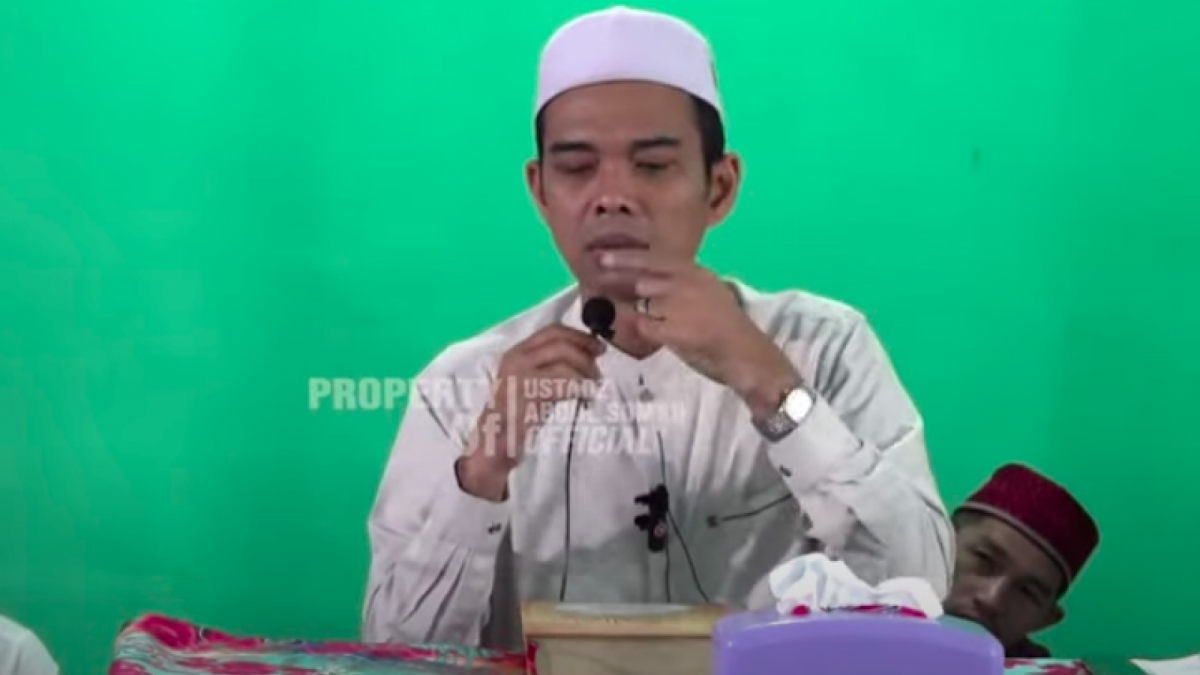 Harus diperhatikan ketika wanita berwudhu. [Foto: Youtube]