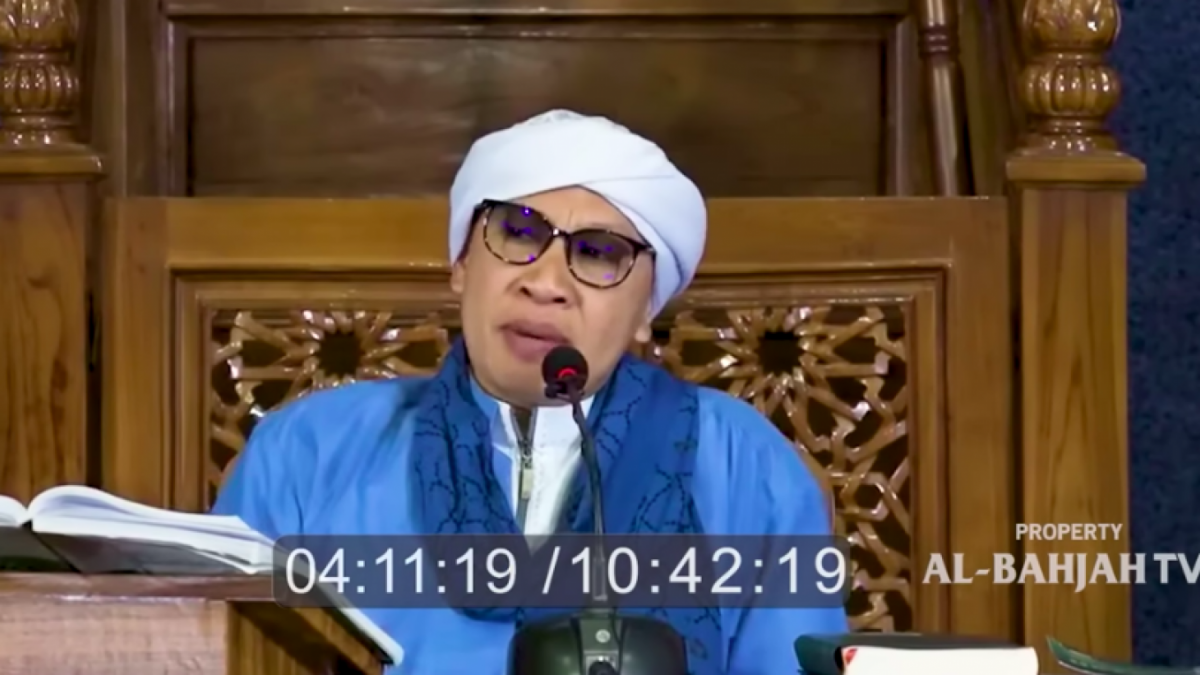 Buya Yahya menjelaskan dampak seseorang yang sering berpikir mesum. [Foto: Tangkapan Layar Youtube]