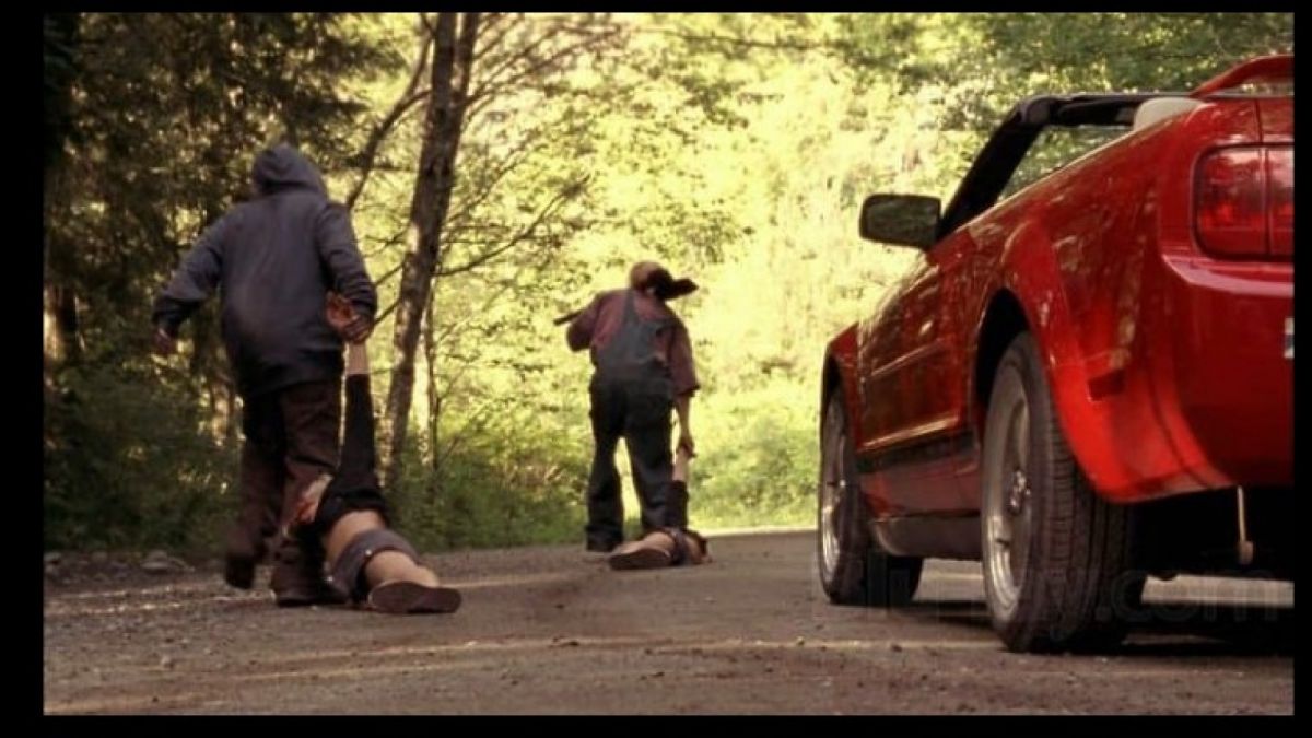 Potongan adegan film horor Wrong Turn 2 Dead End. [imdb]