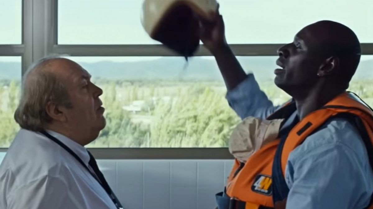 Siponsis film drama komedi Demain Tout Commence. Cowok playboy ini kaget baru bangun tidur tiba-tiba punya bayi. [imdb.com]