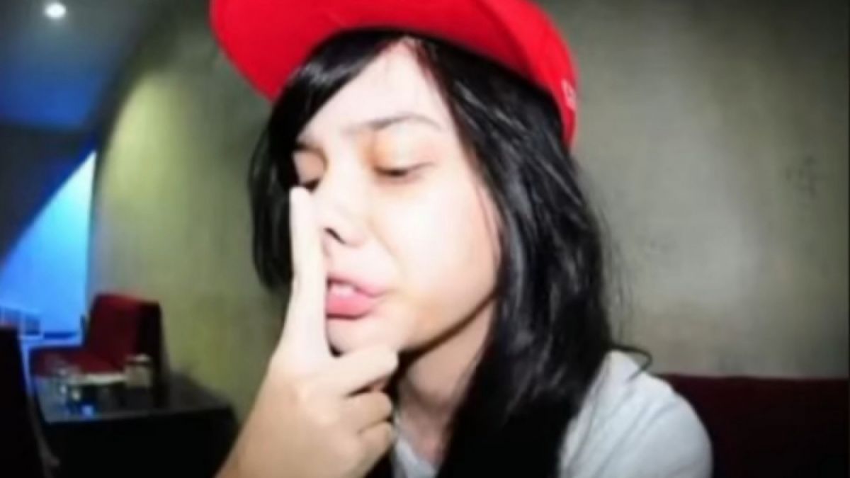 Potret Putri Anne ketika masih 16 tahun. [Instagram/@anneofficial1990]