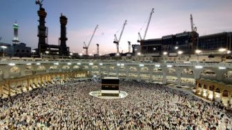 10 Aturan di Arab Saudi Selama Bulan Ramadhan Berlangsung, Buat Imam Sholat dan Jemaah Hingga Dilarang Foto