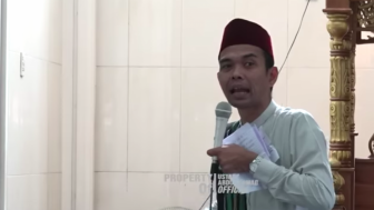 Bukan Saat Datang Bulan Saja, Istri Wajib Menolak Ajakan Hubungan Intim Suami, Ustadz Abdul Somad: Jika Dituruti Bahaya, Dosa Besar