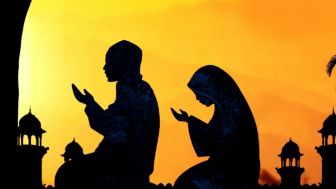 Diungkap Ustaz Adi Hidayat, Kenali Tanda-Tanda Malam Lailatul Qadar, Masjid Mulai Sepi hingga Ada Kecanduan Jalur Langit