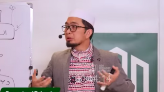 Jangan Lewatkan 1 Doa Ini Kata Ustadz Adi Hidayat, Tancapkan Dalam Hati saat Berburu Malam Lailatul Qadar