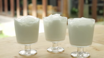 Takjil Ramadhan yang Segar dan Gurih? Coba Coconut Milkshake ala Mr. Coconut Singapore, Begini Cara Buatnya