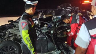 Insiden Maut di Tol Pekanbaru  Dumia, Mobil Tabrak Truk 1 Orang Tewas Seketika