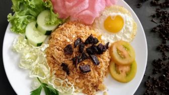 Cara Masak Nasi Goreng Padang Praktis Dicampur Bahan Daging Kurban yang Menggoyang Lidah