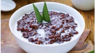 Manis dan Legit, Resep Bubur Ketan Hitam Bikin Lidah Tidak Bisa Lupa dengan Rasanya yang Enak