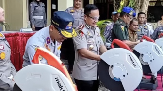 Sebanyak 510 Knalpot Berisik Dimusnahkan oleh Kepolisian di Pekanbaru