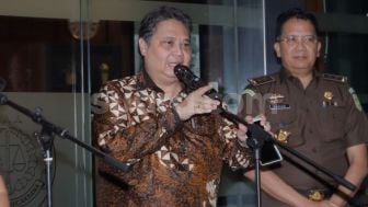 Muncul Wacana Kudeta Airlangga Hartarto di Munaslub Golkar, Jokowi: Itu Urusan Internal