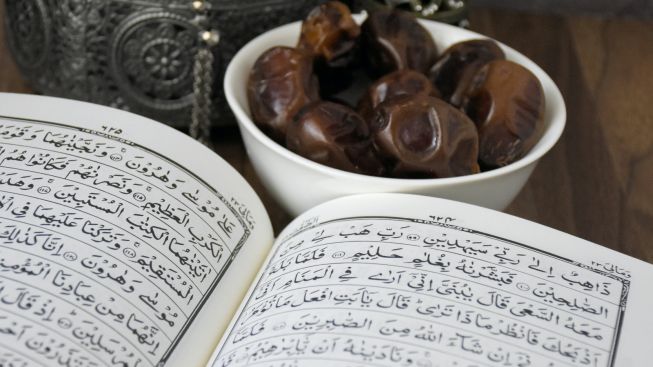 Ingin Menu Sehat Selama Puasa Ramadhan? Ini Tips dari dr. Zaidul Akbar