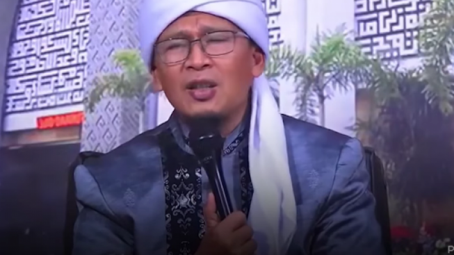 Terlilit Kesulitan? Aa Gym Anjurkan Baca Doa Ini agar Allah Memudahkan Kita dalam Segala Urusan