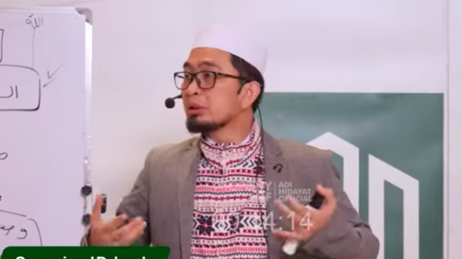 Kau Lakukan Perbuatan Ini Kata Ustadz Adi Hidayat, Maka Dosanya Lebih Besar dari Dosa Firaun! Naudzubillah