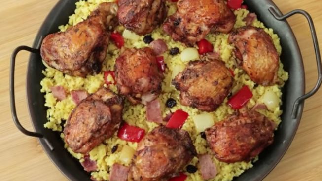 Resep Ayam Panggang Rice Cooker, Cara Membuatnya Nggak Ribet Langsung Sat Set