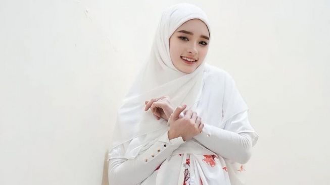 Begini Tanggapan Inara Rusli Saat Diajak Makan Malam Bersama Bos