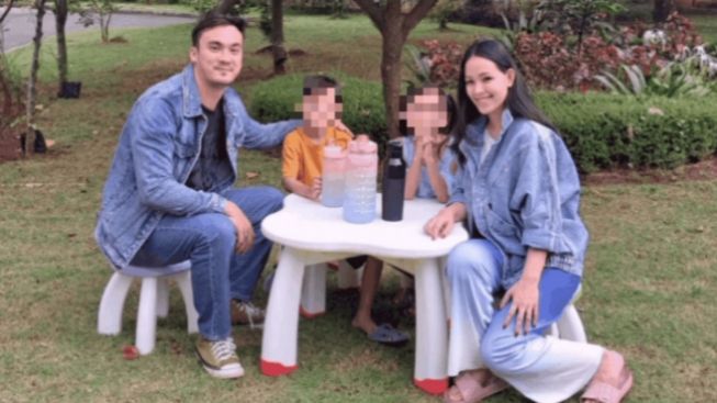 Rendy Kjernett Akui Kesalahan di Hadapan Kedua Anak Lady Nayoan: Gue Sujud di Depan Mereka