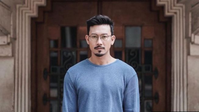Usai Hadirkan Rendy Kjaernett Pada YouTubenya, Denny Sumargo Berikan Alasan Tidak Mengundang Syahnaz Sadiqah