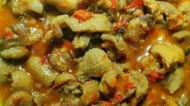 Resep dan Cara Masak Krengseng Kulit Ayam Pedas Paling Simpel, tapi Rasanya Bikin Lidah Menggila