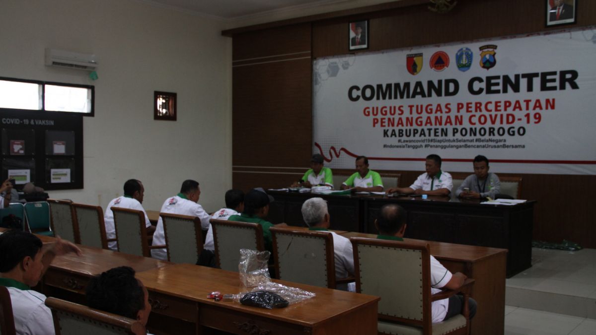 HKTI sedang membahas panen raya [ponorogo.suara.com/dedi]