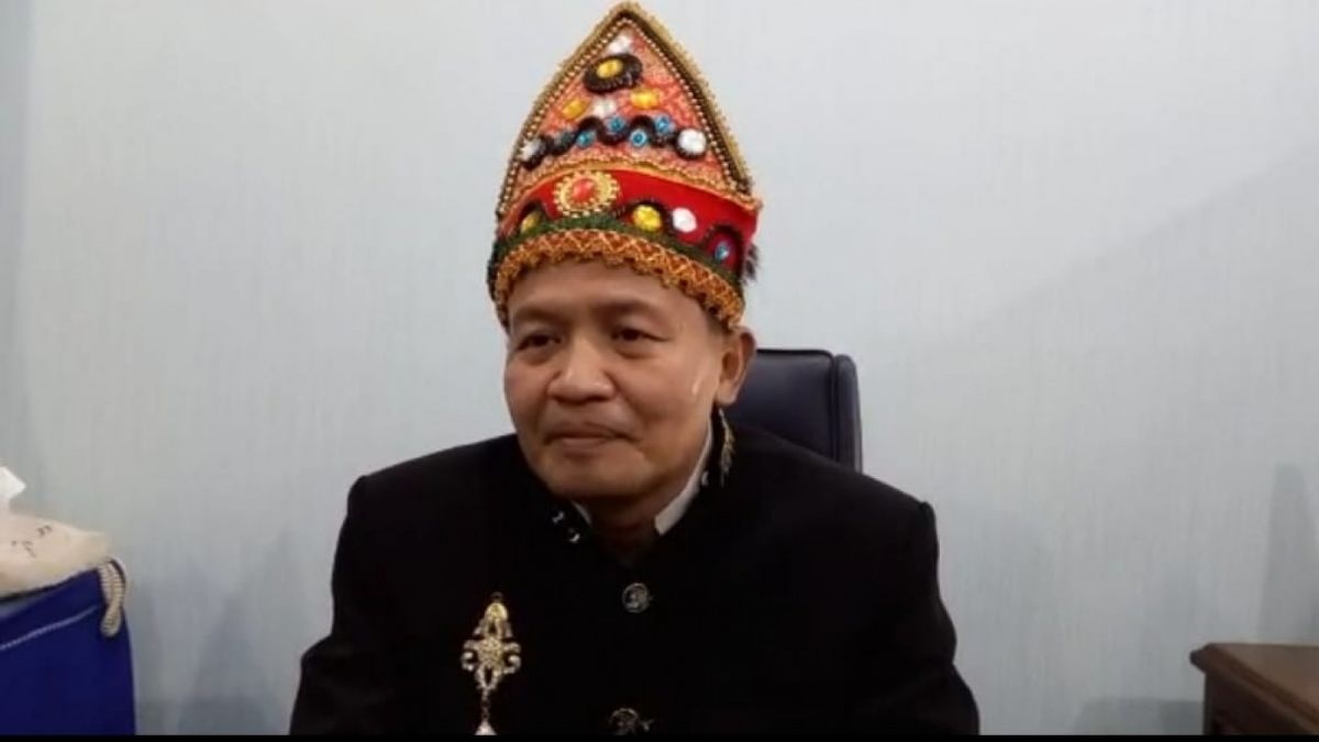 Kepala Sekolah SMPN 2, Imam saifudin [ponorogo.suara.com/dedy.s]