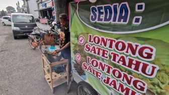 Nikmati Kelezatan Sate Tahu Ponorogo yang Berbeda dari yang Lain