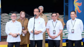 Presiden Jokowi Pastikan Kesiapan Stok Beras untuk Program Bantuan Pangan 2023 di Sukoharjo