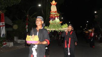 Kirab Gedang Sewu Warga Surodikraman Ponorogo: Melestarikan Budaya dan Mengungkapkan Rasa Syukur