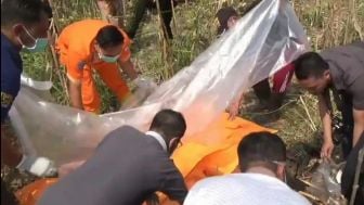 Penemuan Jasad Wanita Membusuk di Ladang Jagung Ngawi, Dugaan Pembunuhan