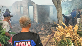 Tragedi Memilukan di Ponorogo: Rumah Terbakar, Salah Satu Penghuni Tewas Terpanggang