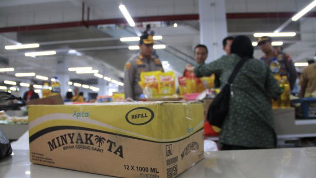DPRD Provinsi Jatim Sorot Terbatasnya Minyakita di Ponorogo, Mirza: Harus Ada Sanksi ke Perusahaan Minyak Goreng