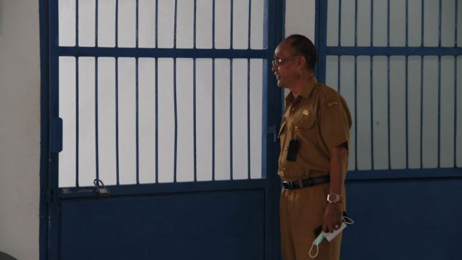 "Viral! Wanita Pengendara Zig-Zag Berulah di RSUD dan Ganggu Ketertiban Dengan Menggeber dan Membunyikan Klakson Motor